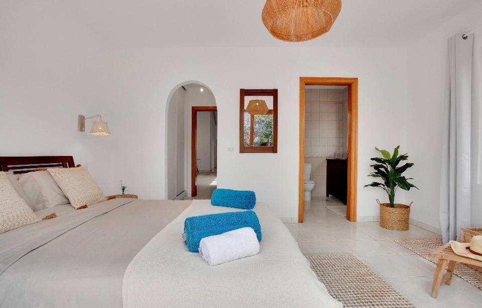 Villa Amrita ลาโอลีวา ภายนอก รูปภาพ